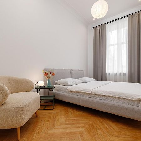 2К Квартира Forum Вулиця Куліша Lviv Eksteriør bilde